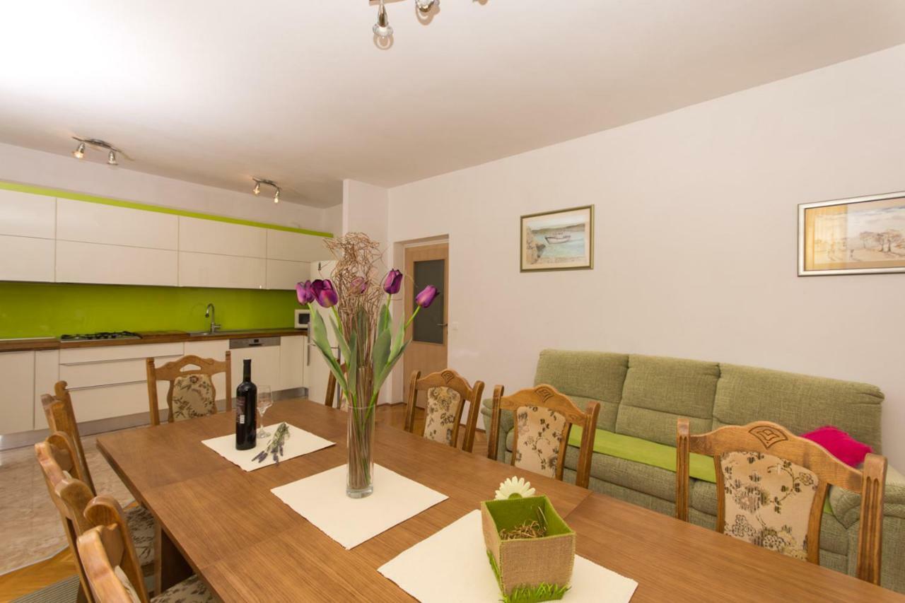 Apartman Domic Slatine Extérieur photo