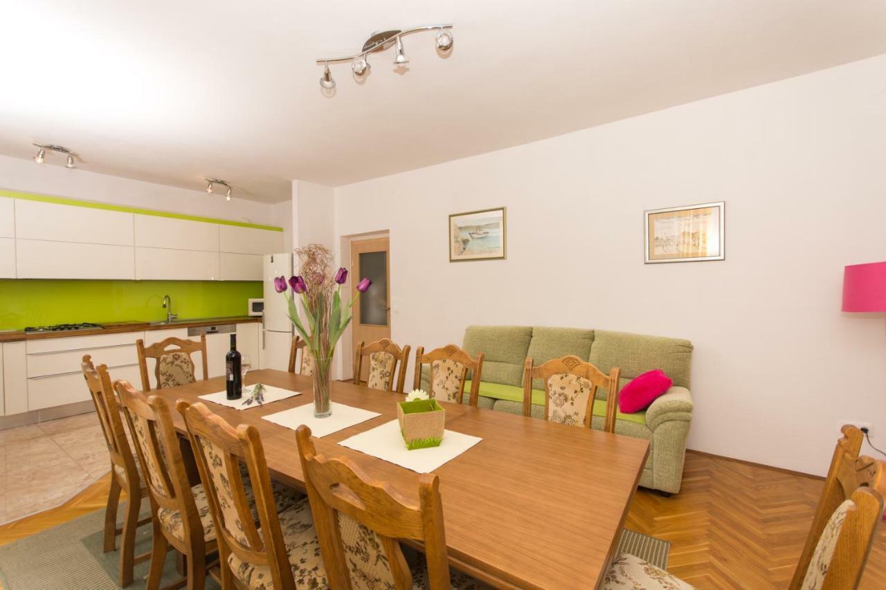 Apartman Domic Slatine Extérieur photo